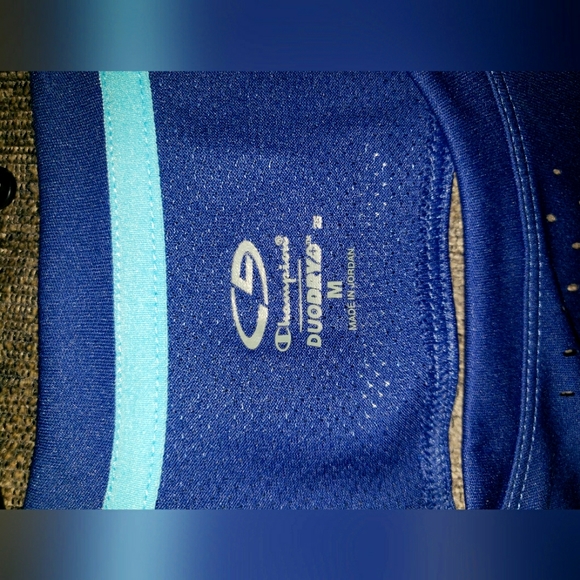 C9 Champion DuoDry Top Shirt Athletic Short Sleeve Cutout Back L Women Blue - Picture 3 of 8